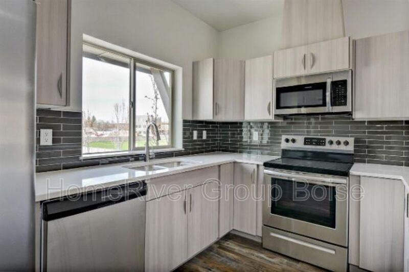 469 E Trackstand Ln - Photo 2 of 17