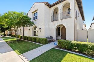 860 S Huish Dr - Photo 1 of 1