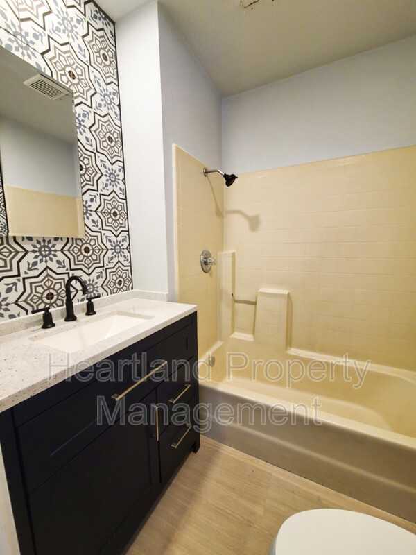 572 El Cajon Blvd - Photo 4 of 7