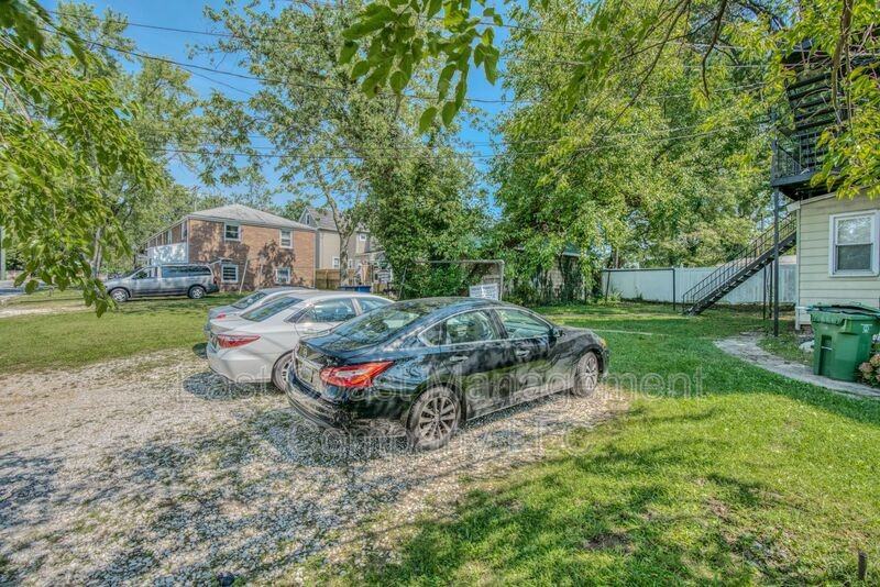 3100 Hamilton Ave #C - Photo 5 of 26