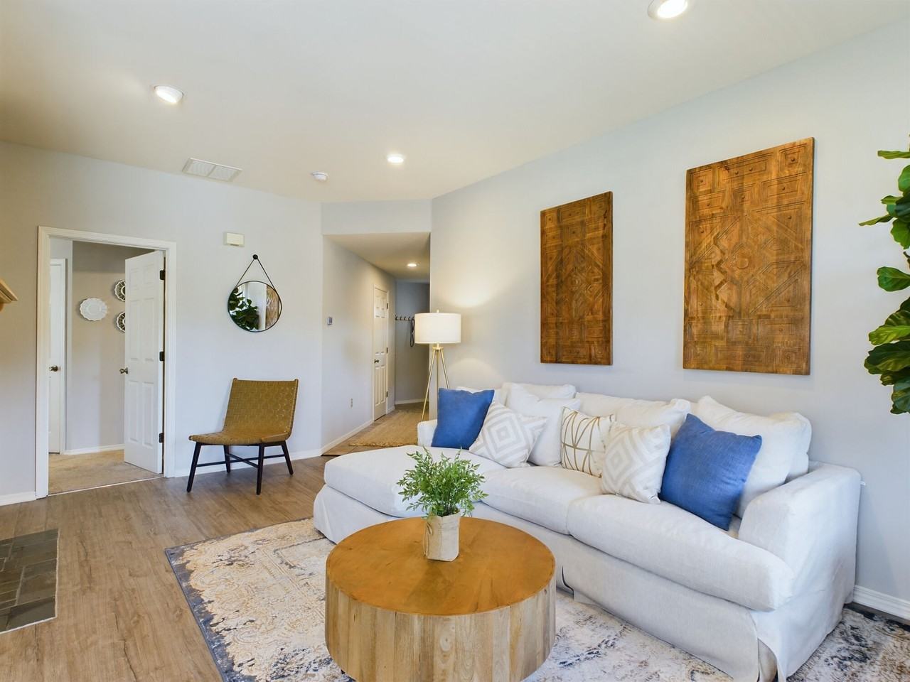 The Fields - Photo 4 of 32