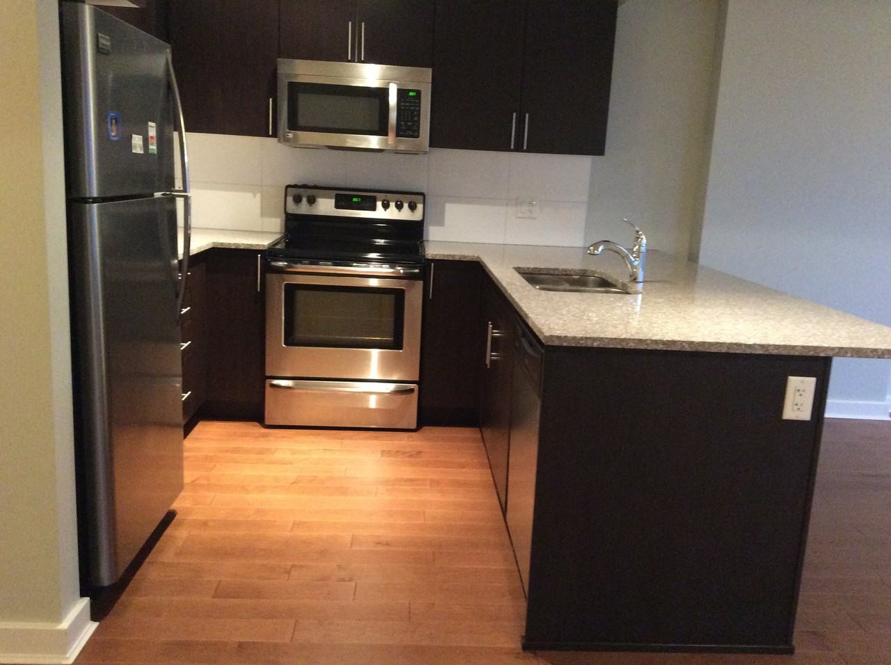 10152 104 Street Northwest - Photo 3 of 9