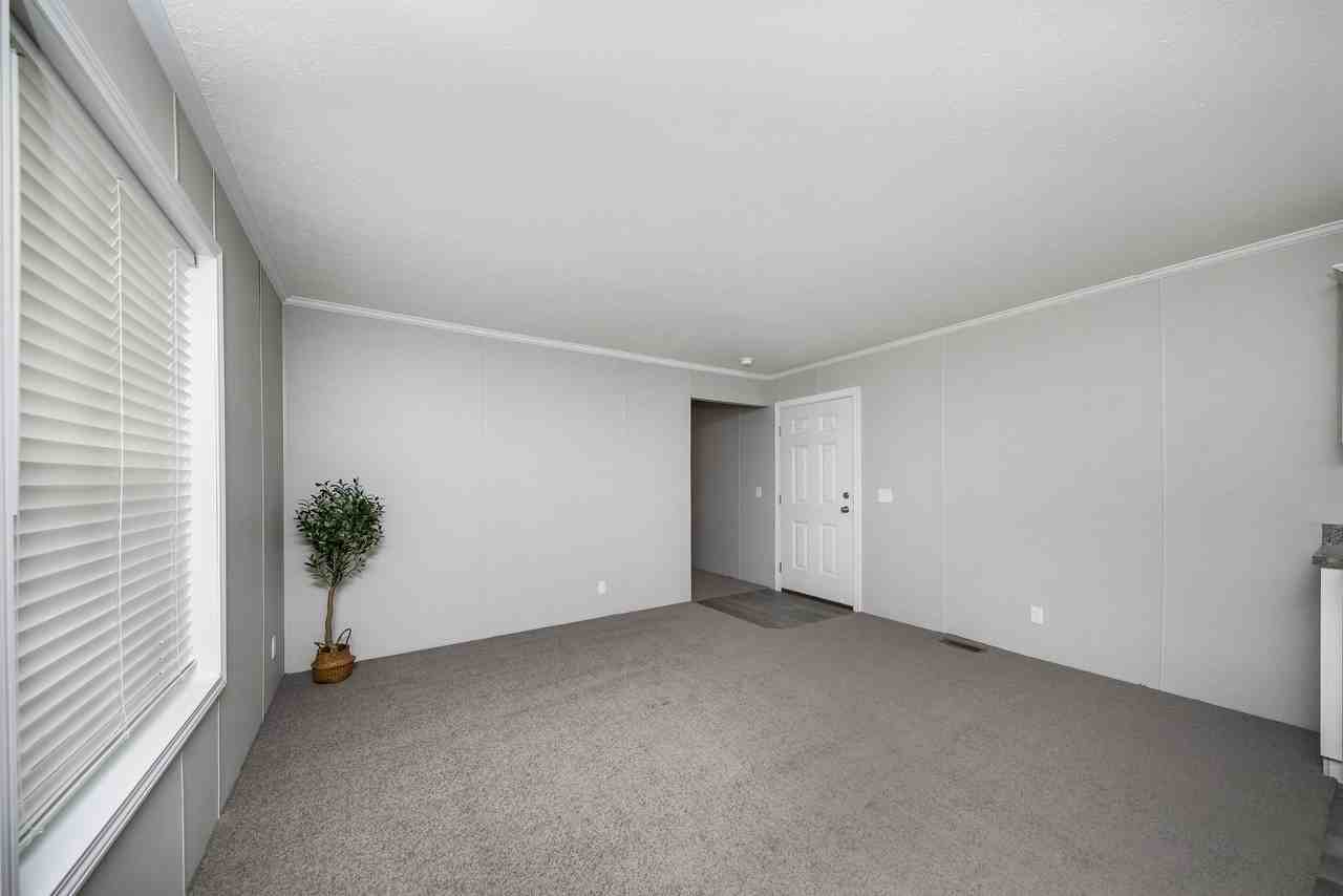 71526 Saint David Ct #387 - Photo 5 of 26