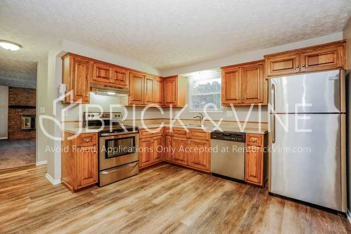 3229 Middleboro Way - Photo 2 of 18