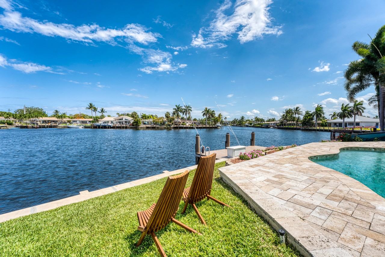 1220 Se 7th Ave #NA - Photo 2 of 31