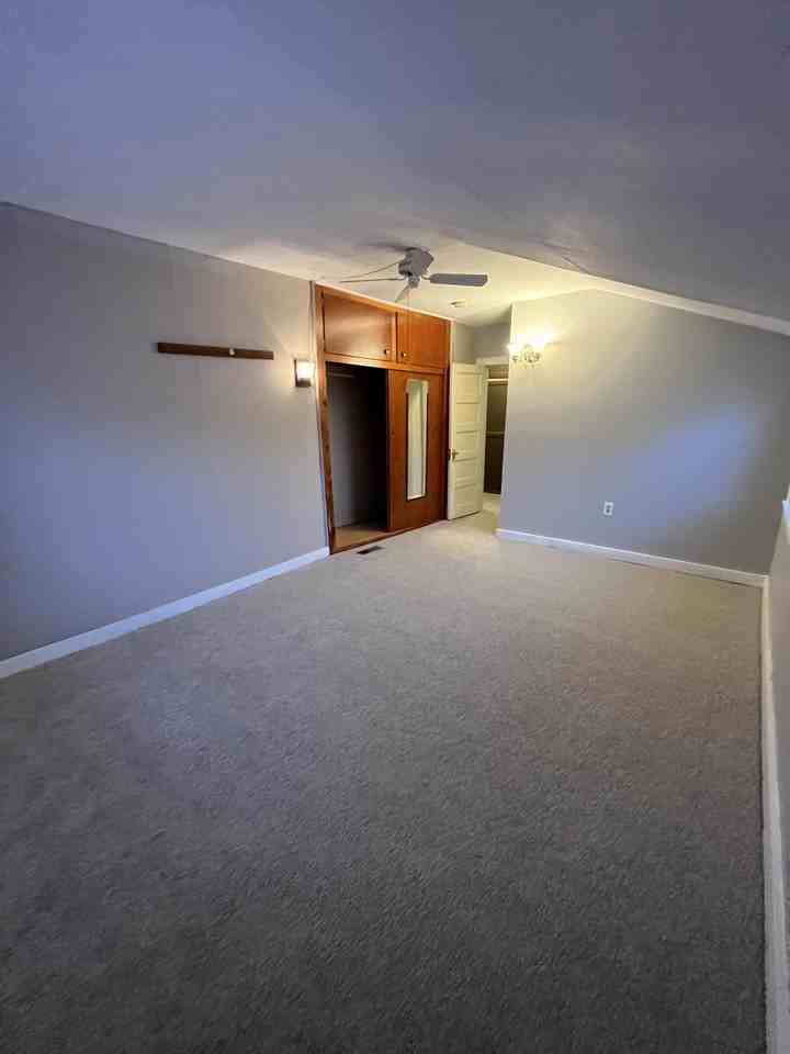 522 W Grandview Ave #NA - Photo 3 of 19