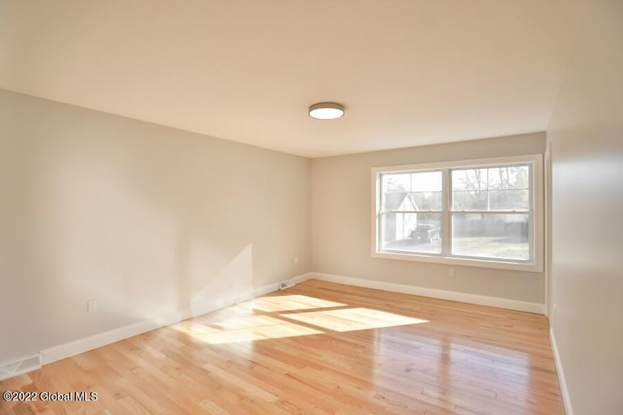 775 W Evergreen Ave #NA - Photo 3 of 7