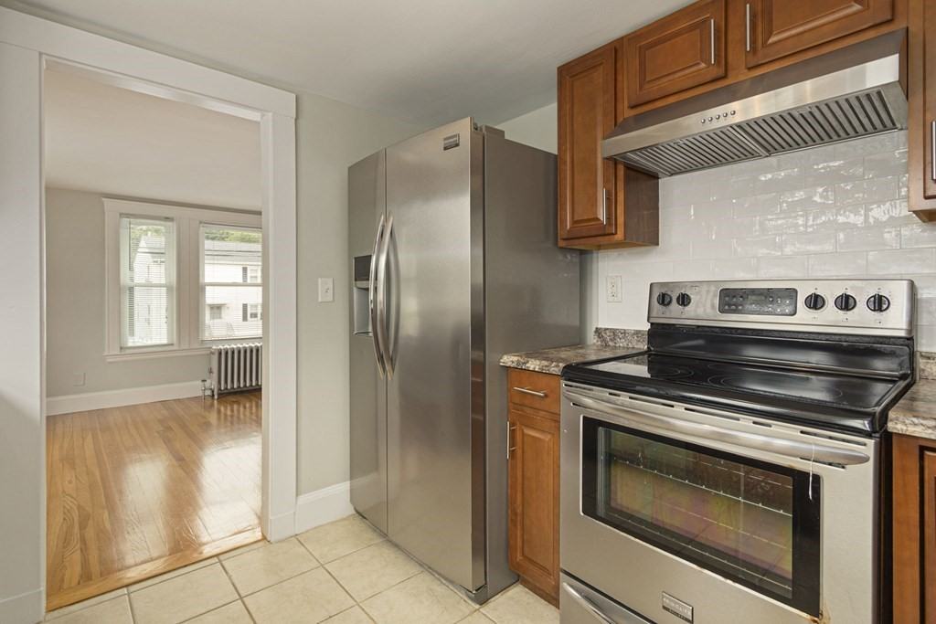 167 Hayward St #NA - Photo 3 of 25