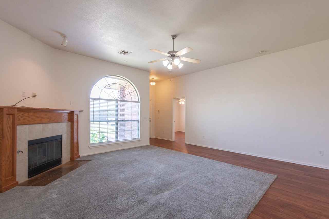 17405 Bronze Ln #1 - Photo 6 of 30