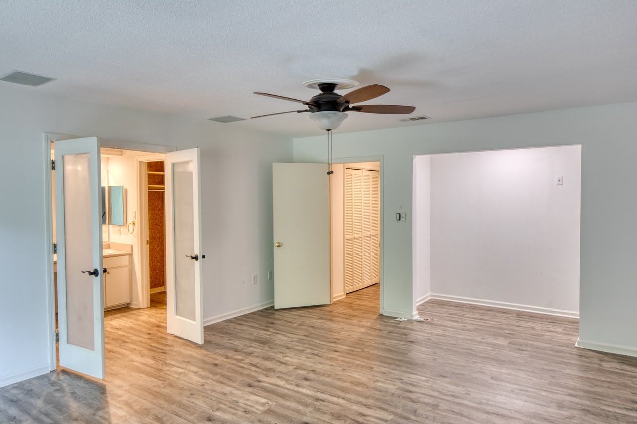 19 Romerly Rd #1 - Photo 5 of 39