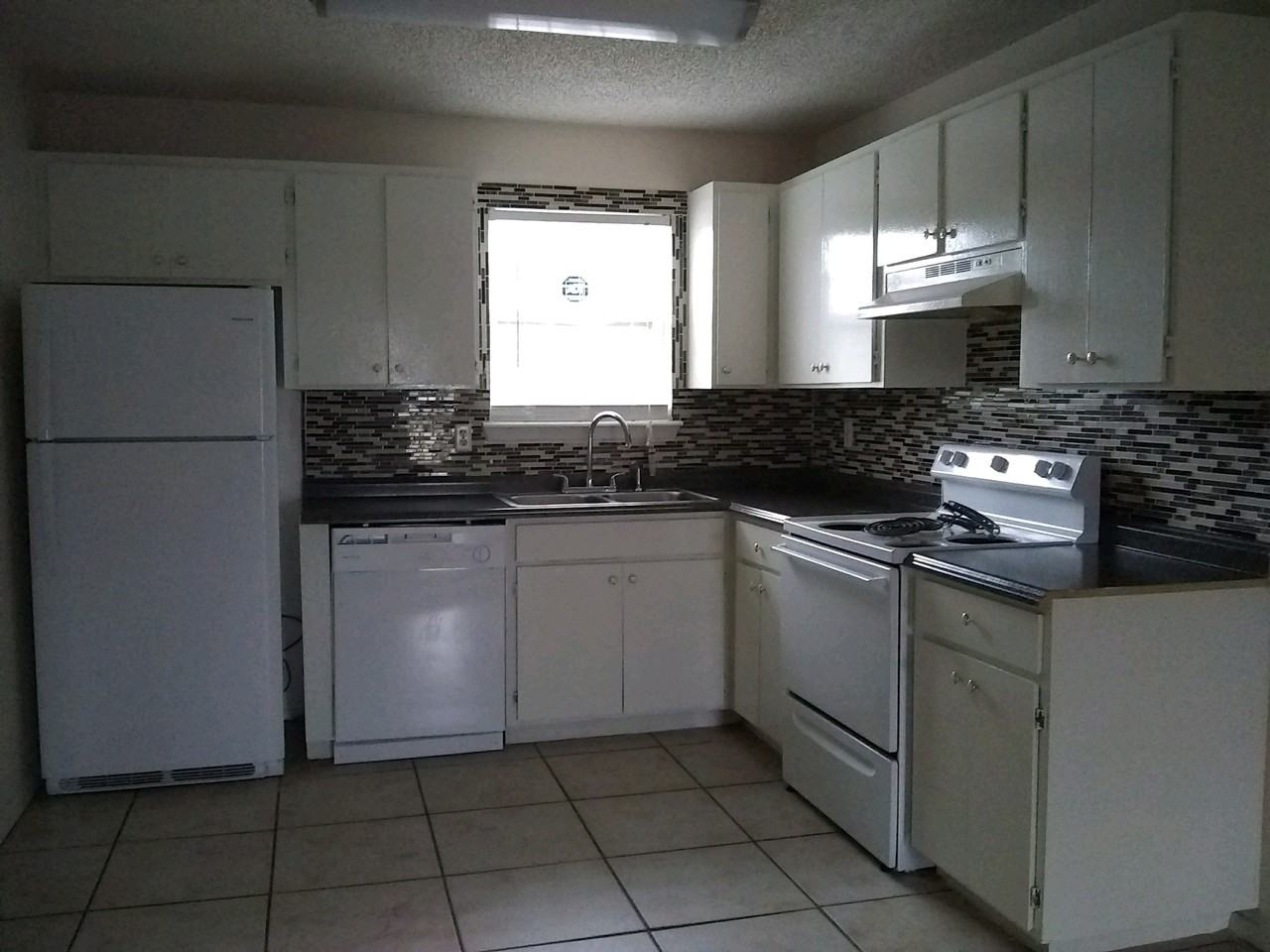 5 Meadow Run Cir #5C - Photo 2 of 6