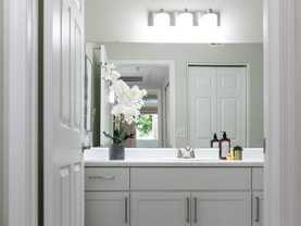 4630 S Lakeshore Dr - Photo 1 of 1