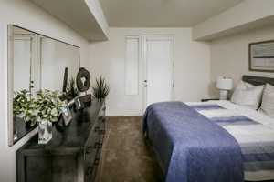 featured image of 3851 Harbour Island Ln