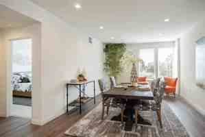 featured image of 3851 Harbour Island Ln