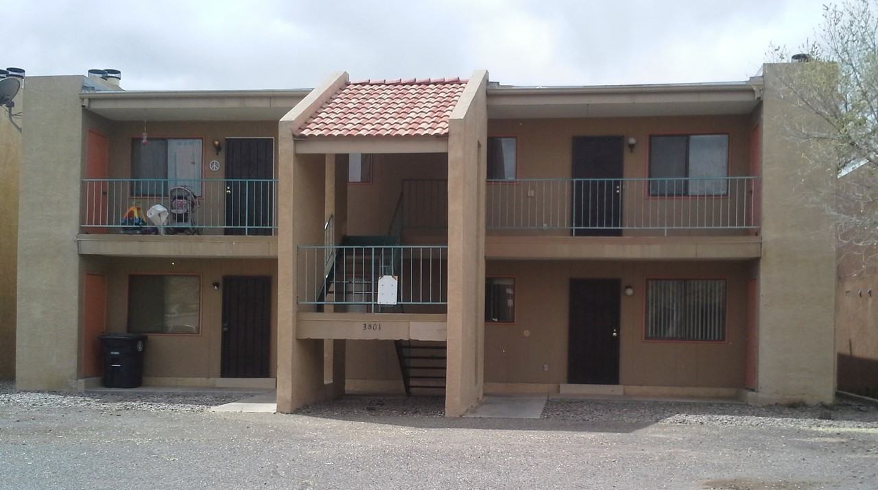 3501 Tulane Dr Ne #D - Photo 2 of 22