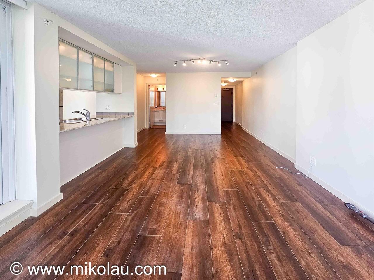 3333 Richmnond Wall Ctr #1 - Photo 2 of 15