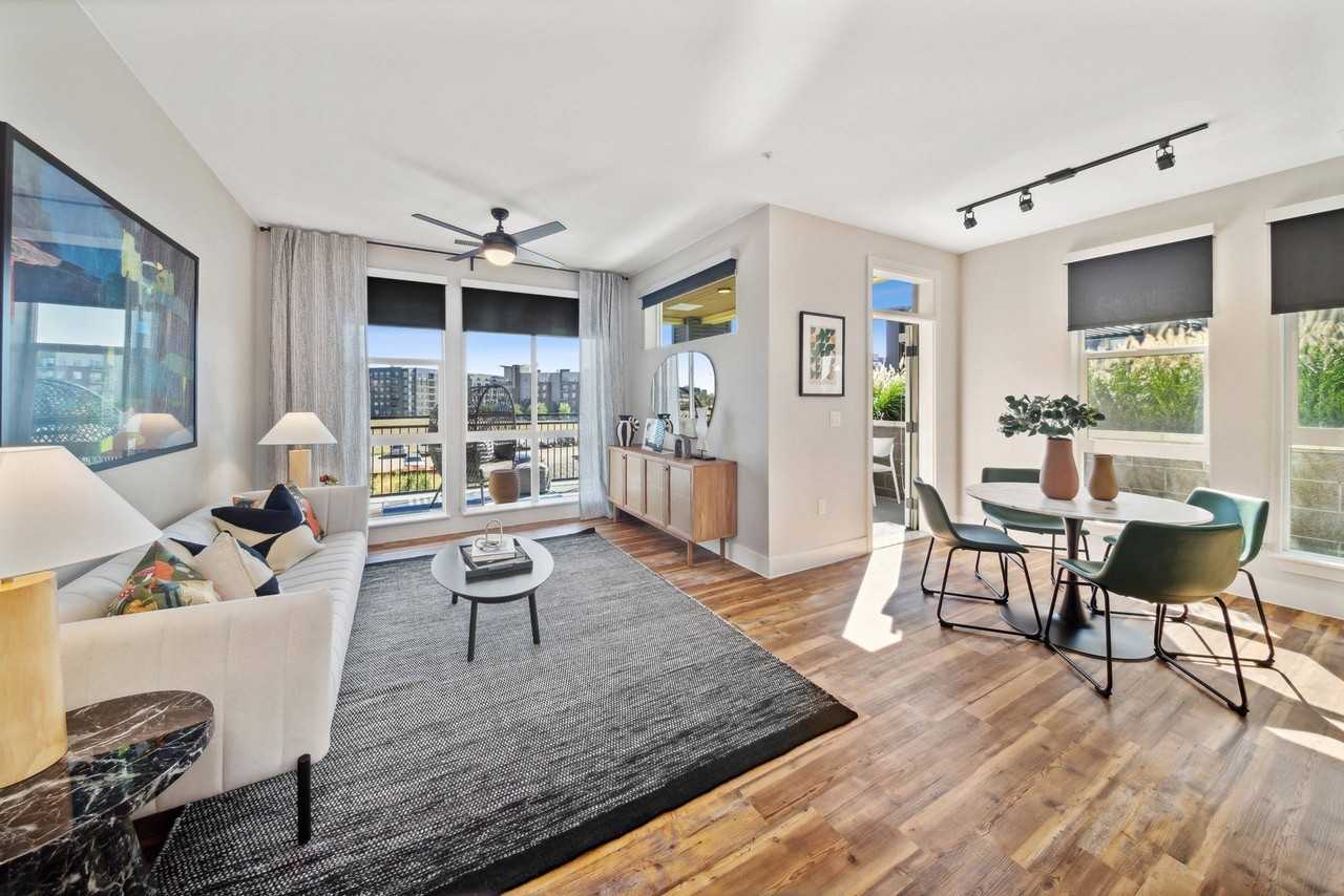 AMLI RiNo - Photo 2 of 50