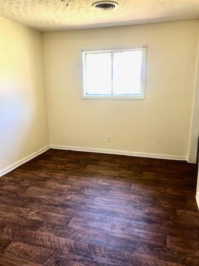 345 Murphy Cir - Photo 3 of 4