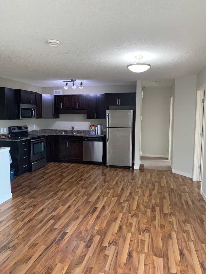 955047 James Hill Road Apartments in Harbour Landing, Regina, SK S4W
