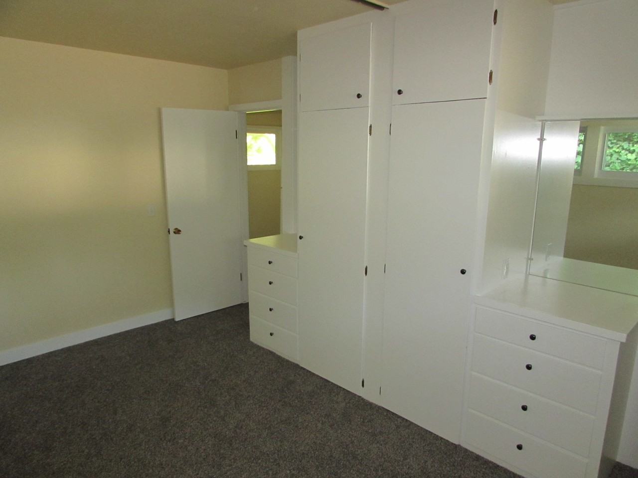 Willow Cove - Photo 4 of 10