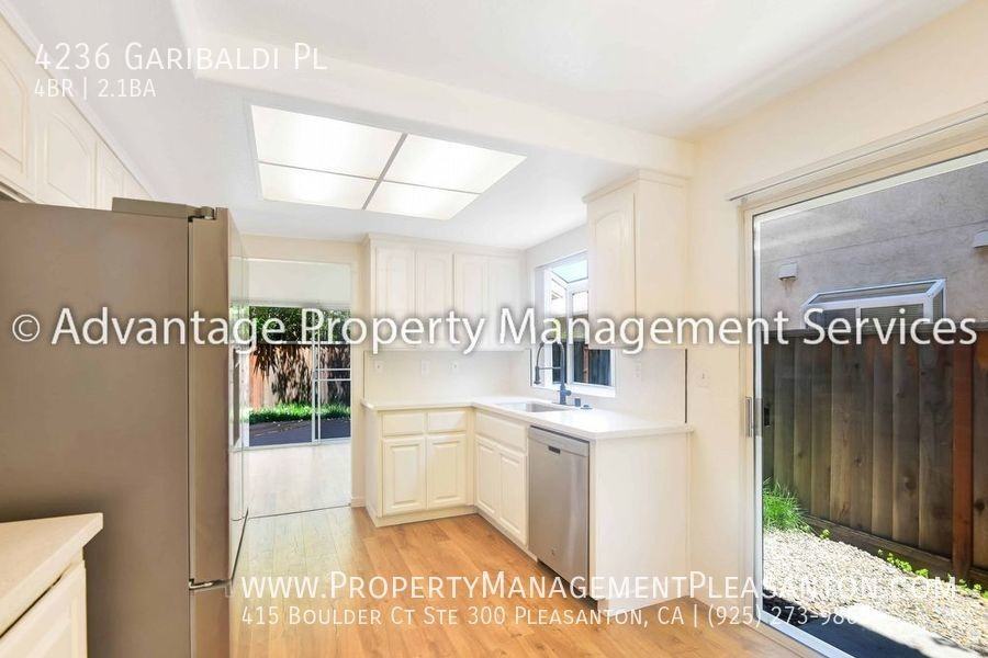 4236 Garibaldi Pl - Photo 2 of 14