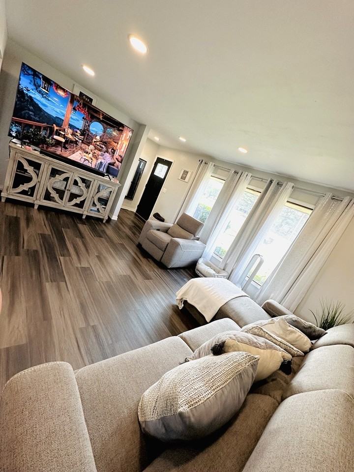 2803 Madison St #NA - Photo 3 of 13