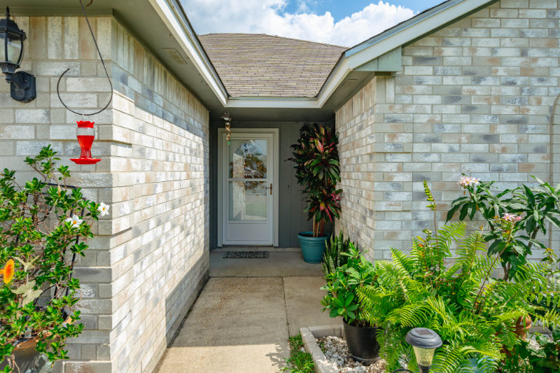 2168 Meadow Dr - Photo 3 of 28