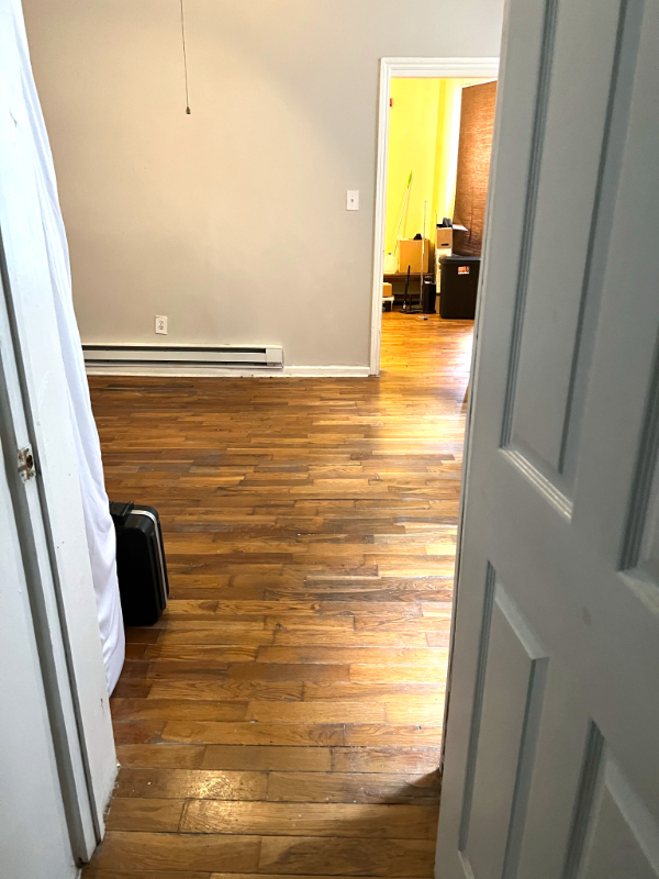 4923 Cedar Ave #1stFL - Photo 3 of 7