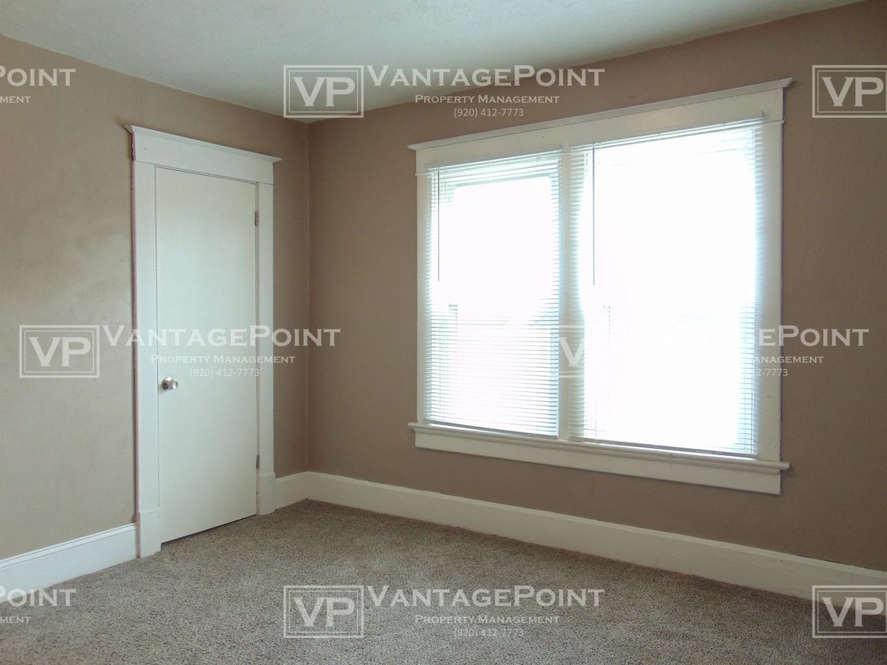 737 Mather St #737 - Photo 4 of 16