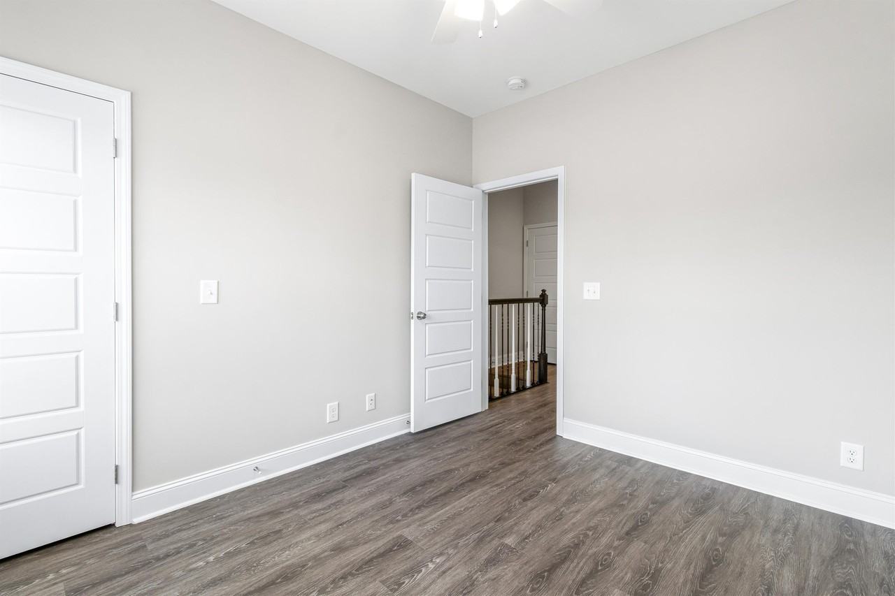 215 Notgrass Rd Bldg 2 #N - Photo 7 of 15