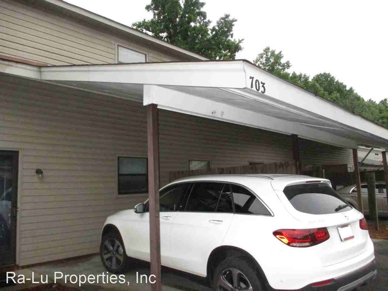 703 Timberline Dr - Photo 2 of 11