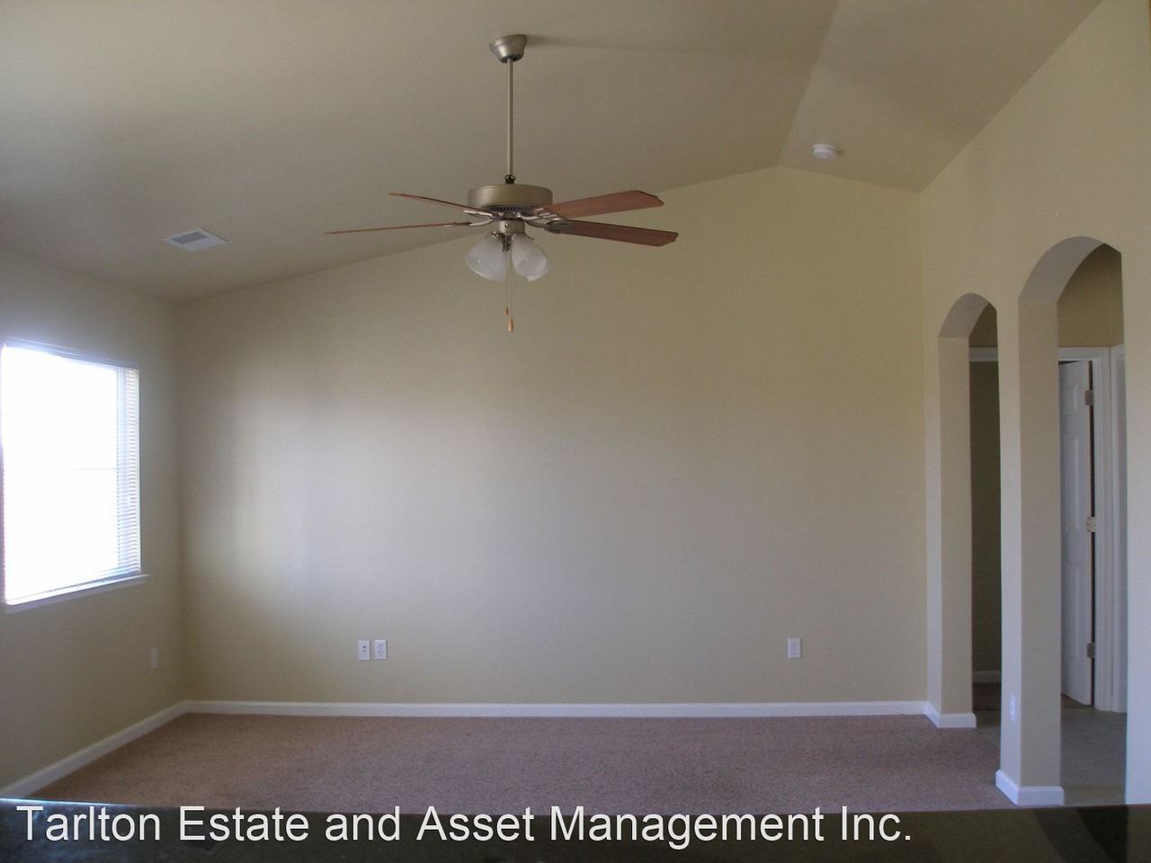 2841 Florence Ave - Photo 3 of 6