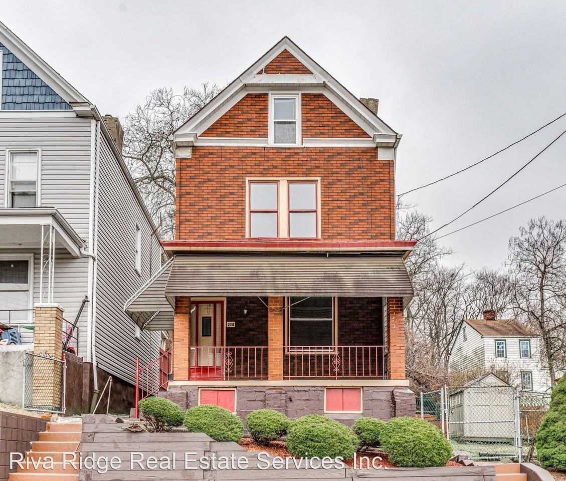 204 Marlow St - Photo 2 of 26