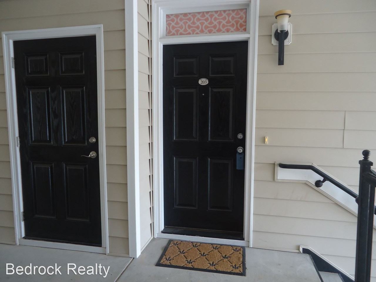 2645 Mcarthur Landing Cir #203 - Photo 3 of 33
