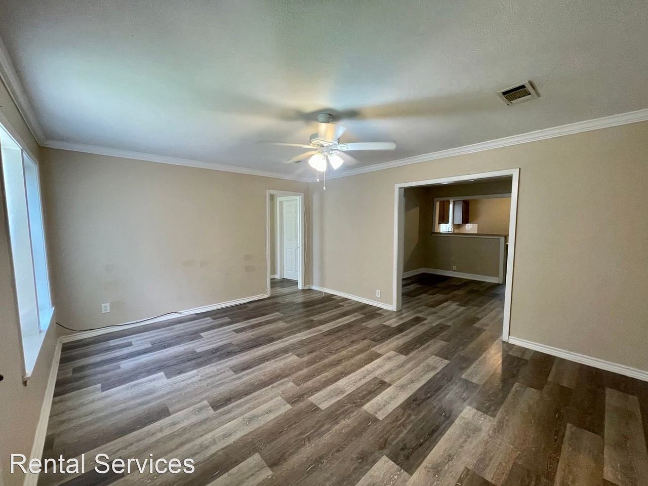 545 E Bolivar St - Photo 3 of 17