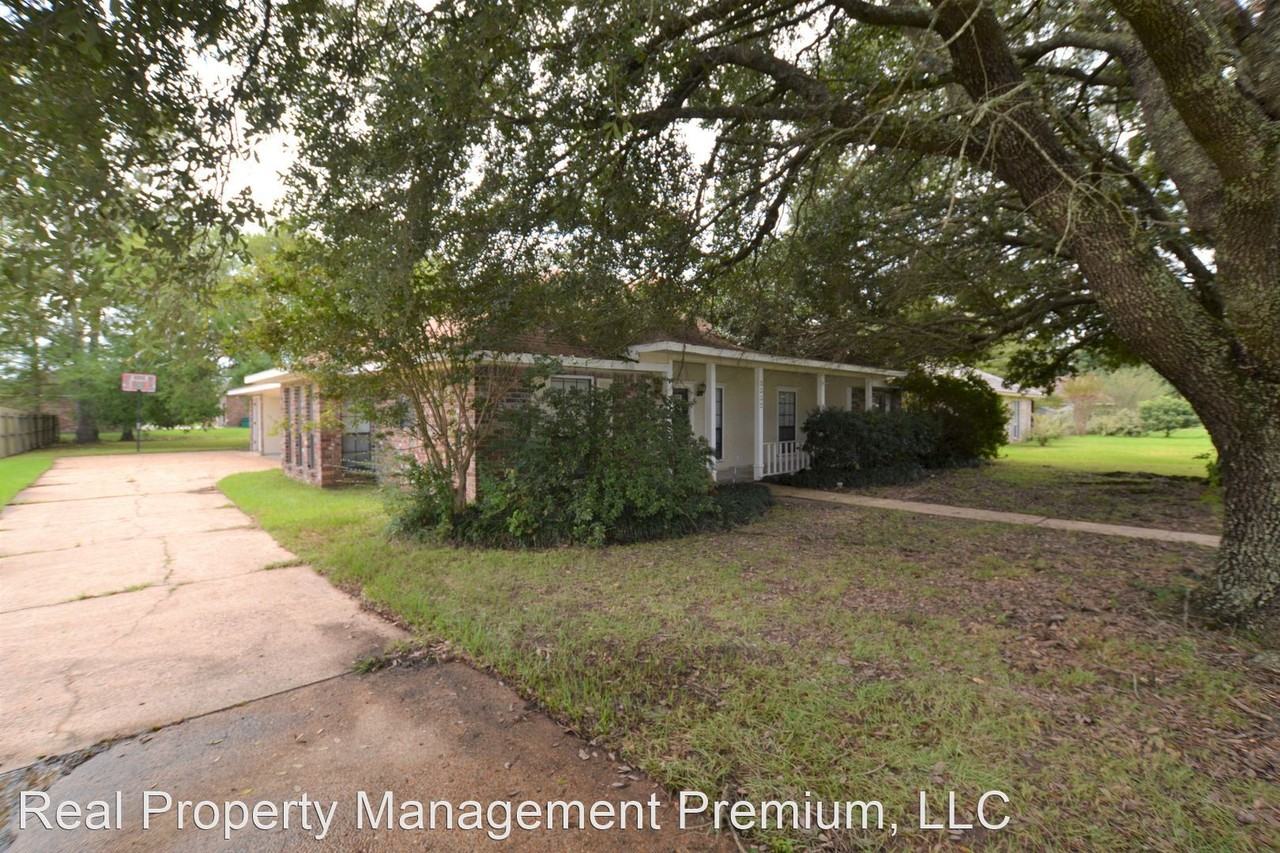 3332 Ash St - Photo 3 of 29