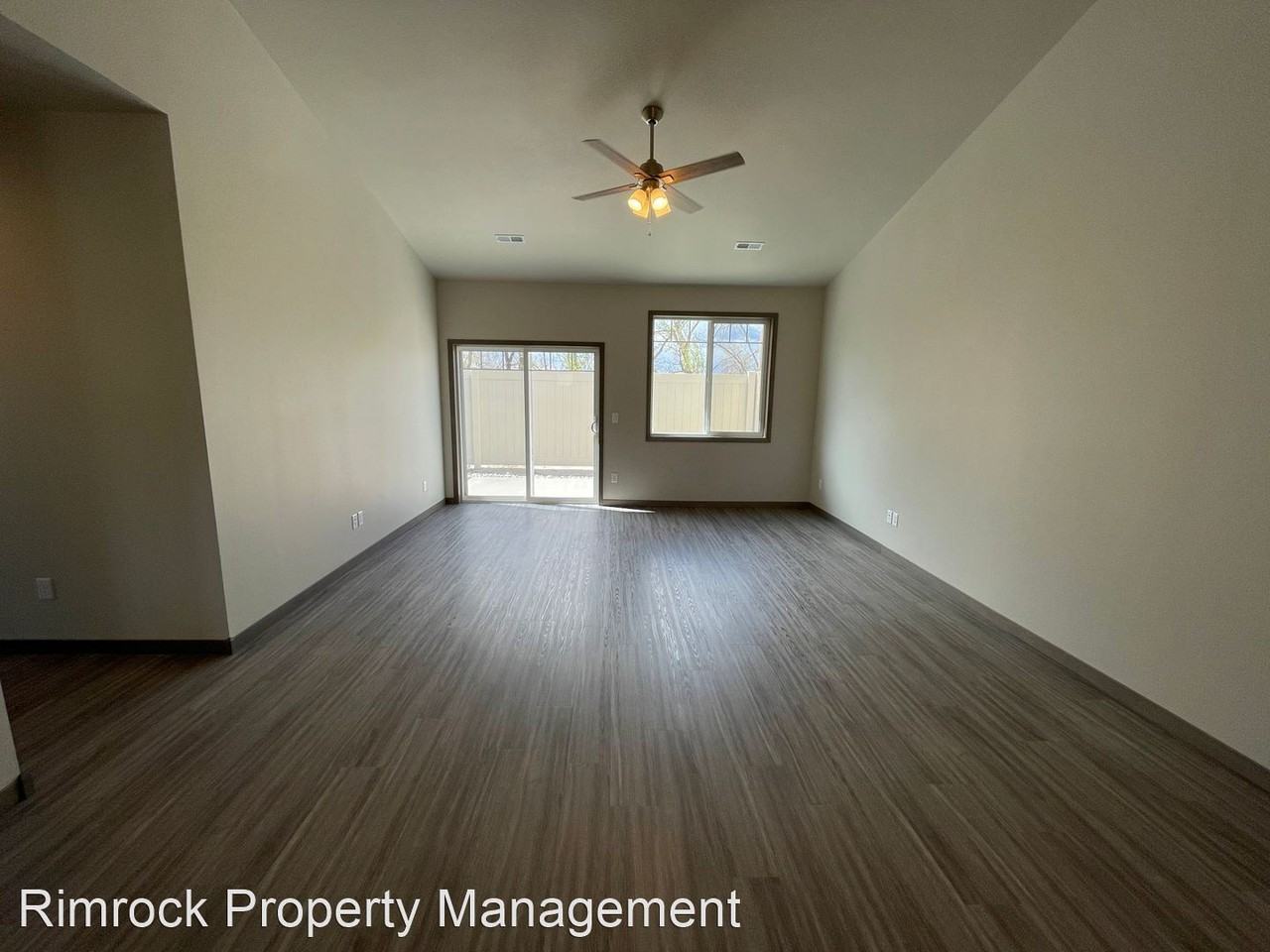 6326/6328 Absaloka Ln - Photo 3 of 19