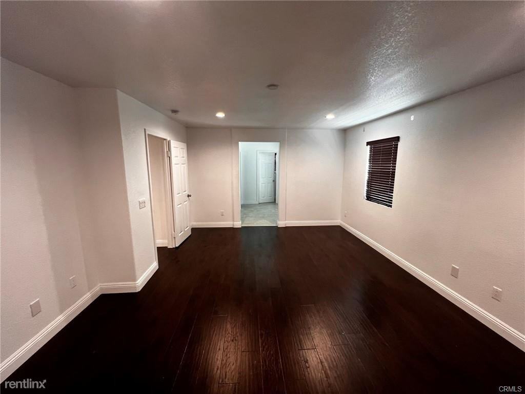 2730 Garnet Ln - Photo 2 of 10