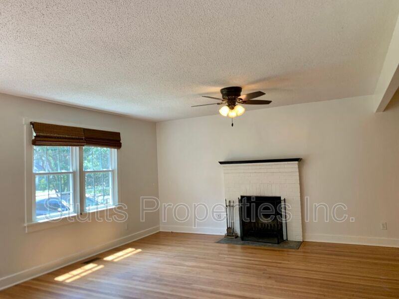 1018 Willingham Rd - Photo 2 of 11