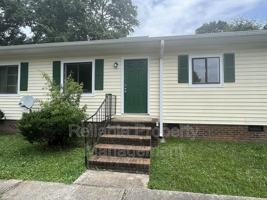 featured image of 430 S Smith St