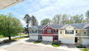 featured image of 2004 63rd St #3