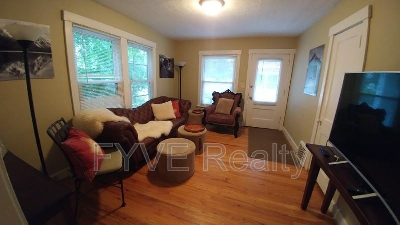 42 S Main St - Photo 3 of 10