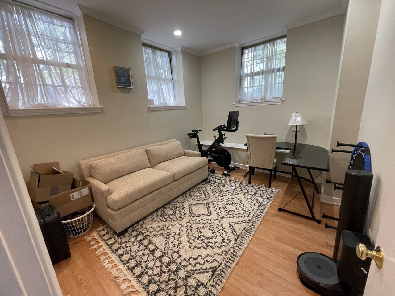 743 E 4th St #103 - Photo 3 of 11