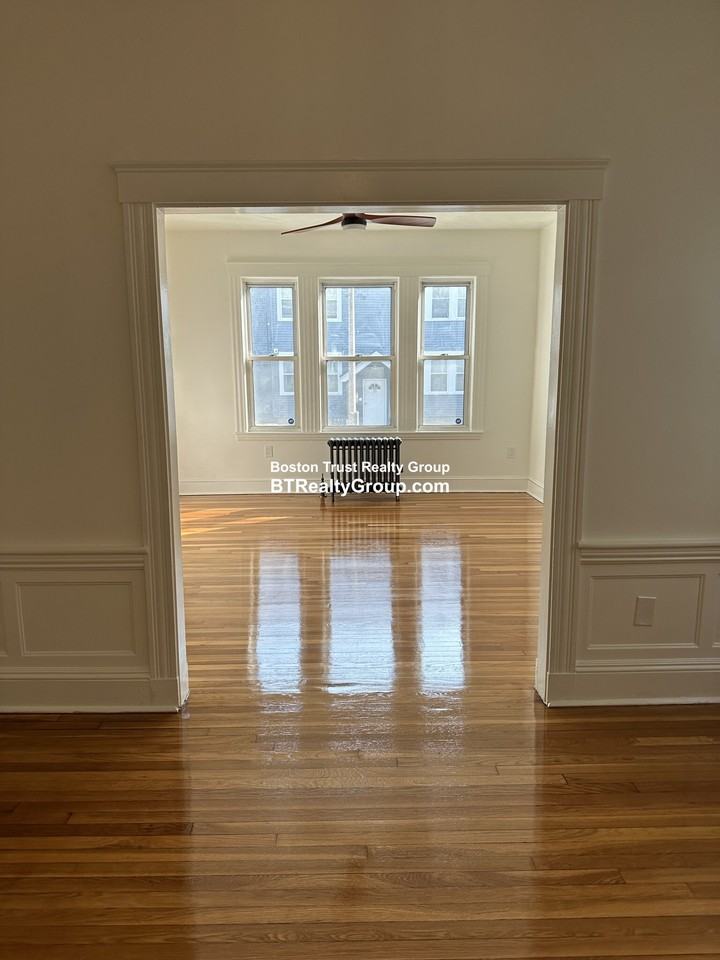 22 Hosmer St #1 - Photo 2 of 15