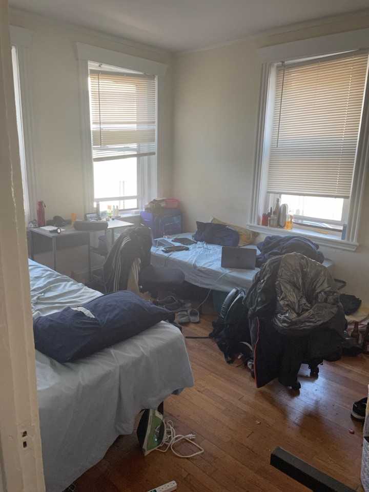 360 Riverway #14 - Photo 5 of 7