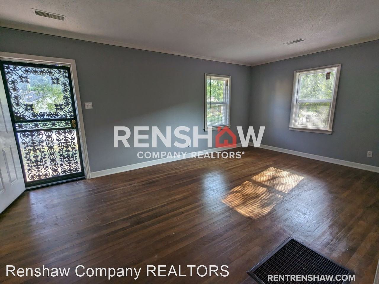 165 E Mckellar Ave - Photo 2 of 15