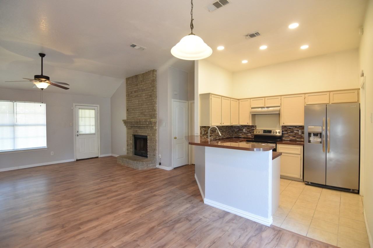 4304 Teal Dr - Photo 5 of 21