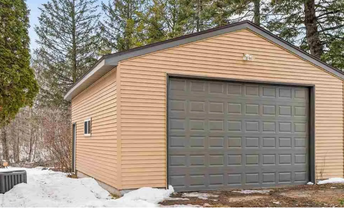 3021 N 87th Ave W - Photo 2 of 9