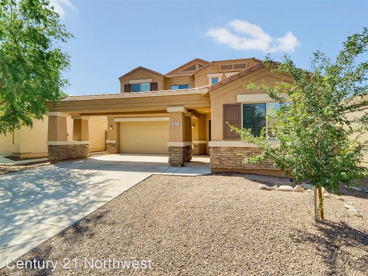 9835 W Salter Dr - Photo 2 of 38