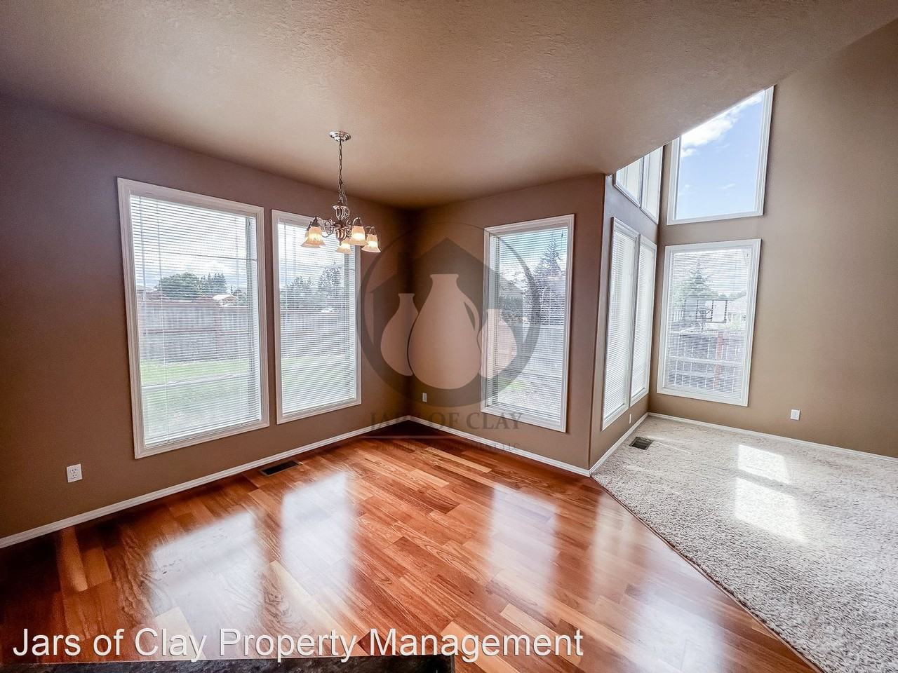 208/210 SE 7th St - Photo 3 of 27